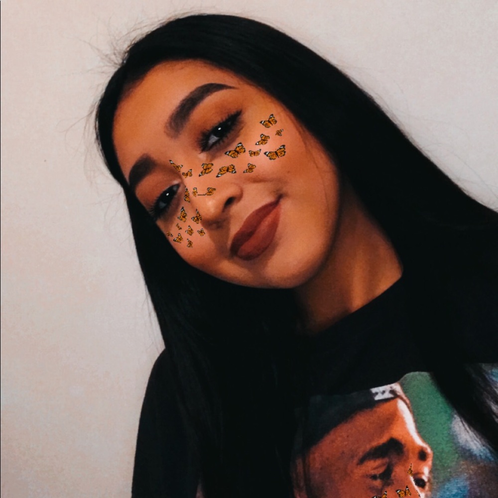 Meet your Posher, Lorena